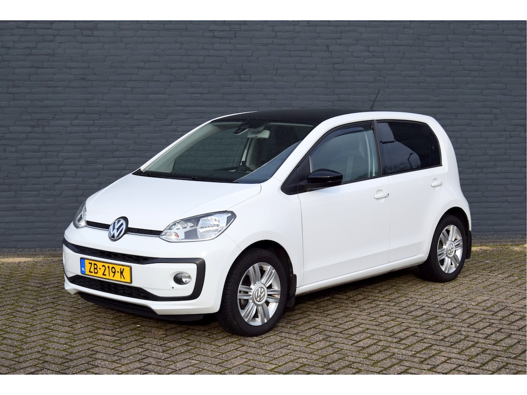 Volkswagen Up! 1.0 BMT high up! Executive Automaat Climate Cruise Camera Stoelverwarming