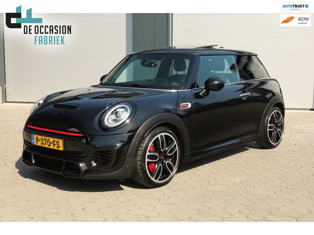 MINI John Cooper Works 3-Deurs 2.0 Chili Pano Head-up Harman Kardon