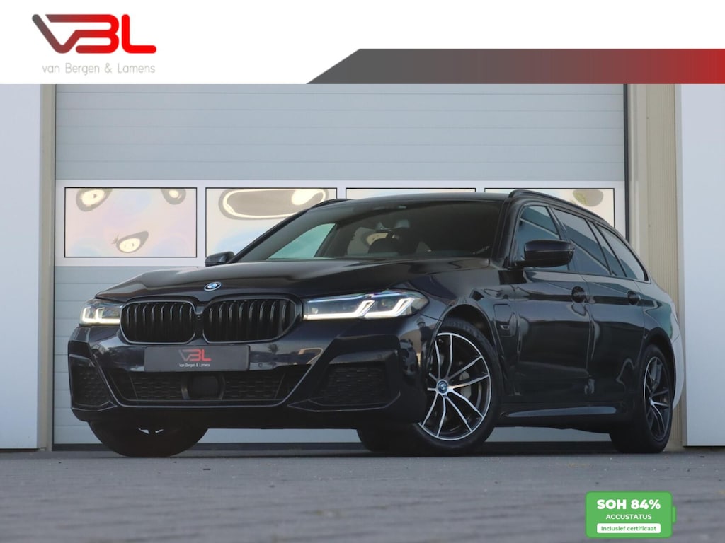 BMW 5-Serie Touring 530e xDrive M-sport | Head-up | Memory | LASER LED