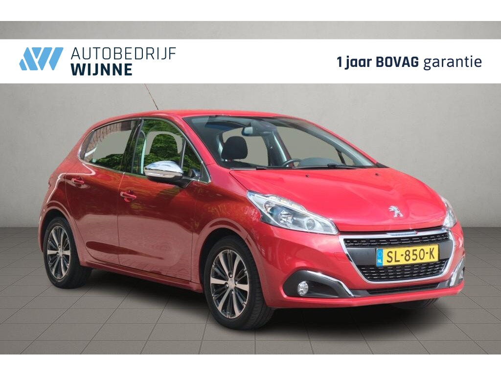 Peugeot 208 1.2 PureTech 110pk Aut. Allure | Navi | App Connect | Climate | Cruise | Camera | PDC | Trekhaak