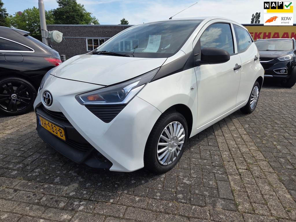 Toyota Aygo 1.0 VVTDEA;ER ONDRHOUD/CRUIS CONTROL