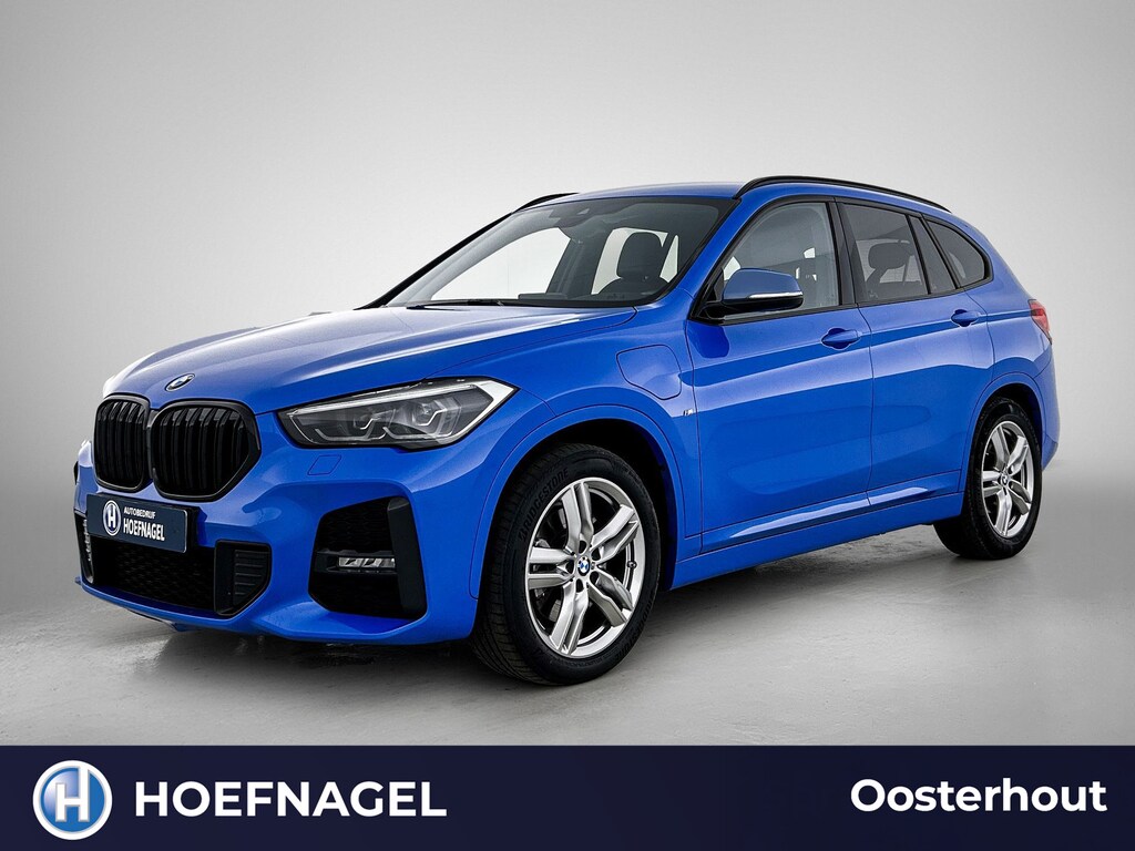 BMW X1 XDrive25e eDrive Edition | Automaat | Adaptive Cruise | Stoelverwarming | Camera | Navigatie | HUD | Lane assist