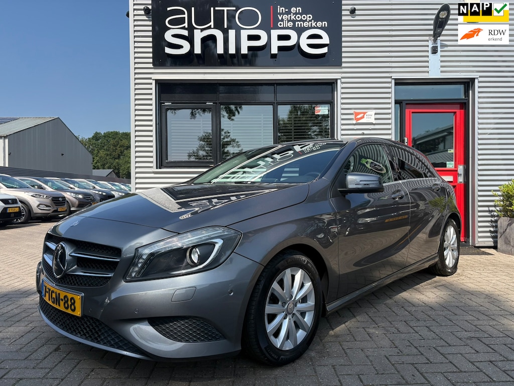 Mercedes-Benz A-klasse 180 4U3 -AIRCO-CRUISECONTROL-XENON-TREKHAAK-PDC V+A-ORIGINEEL NEDERLANDS!-ISOFIX-NAVI-BLUETOOTH-97.345 KM'S