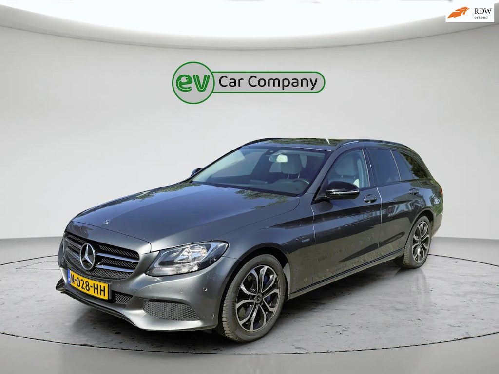 Mercedes-Benz C-klasse Estate 350 e Premium | Luchtvering | Volleder | Camera | Elektrische stoelen | Continental All-season bande