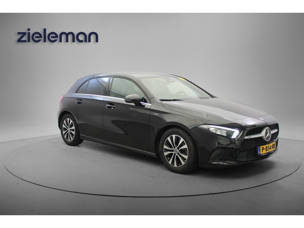 Mercedes-Benz A-klasse 180 Business Solution - Navi, Cruise, Camera, Half Leer, stoelverw.