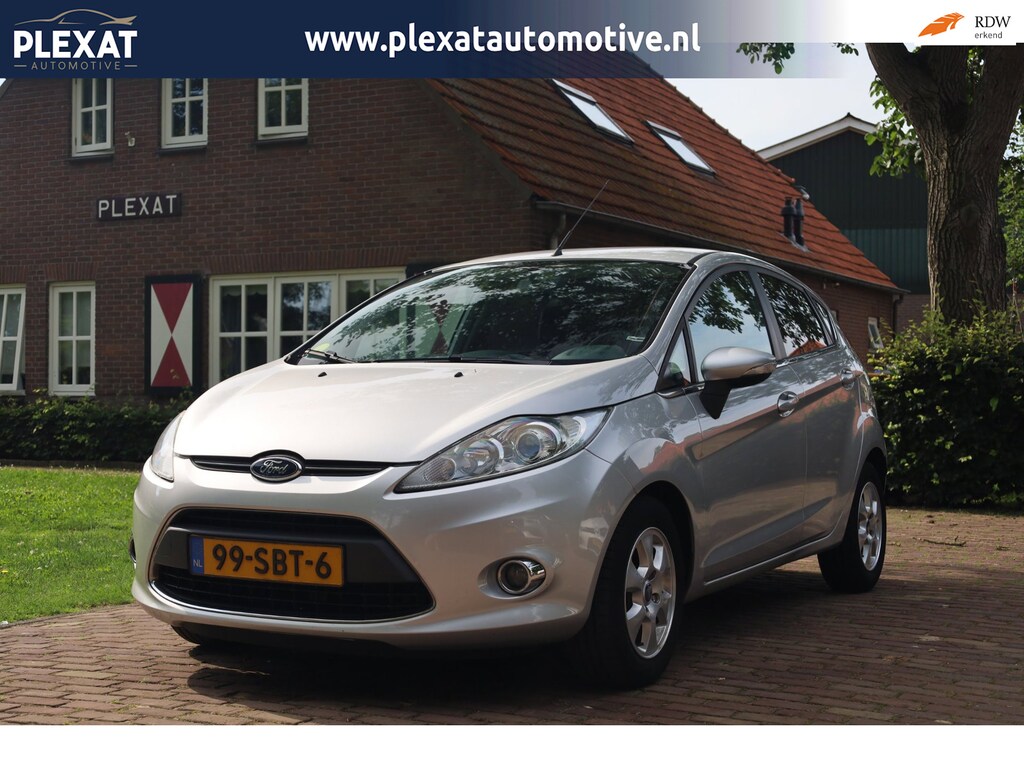 Ford Fiesta 1.6 TDCi Titanium | 5-deurs | Airco | Lichtmetaal | APK TOT 23-06-2027 | Elektrische ramen | NL. Auto | 2de eigenaar