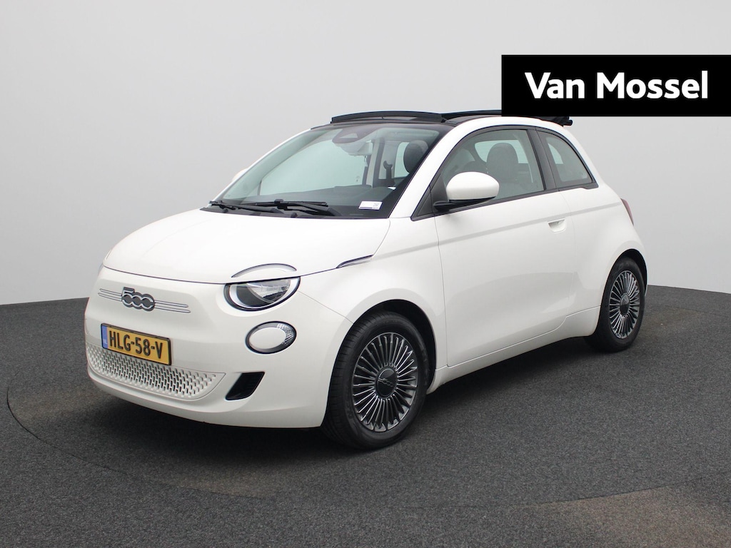 Fiat 500e C Icon 42 kWh | Parkeersensoren | 16" Lichtmetalen velgen | Apple Carplay/Android Auto