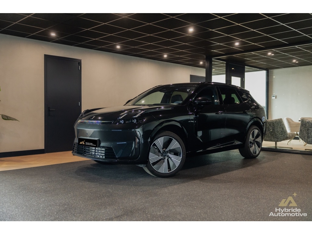 Lynk & Co 08 1.5 More | Massage | H&K | Pano | 360 Cam |