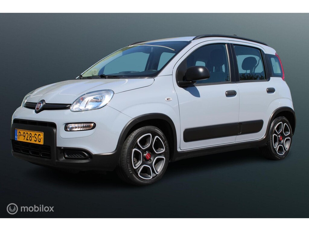 Fiat Panda 1.0 Hybrid City Life, App connect, Airco.