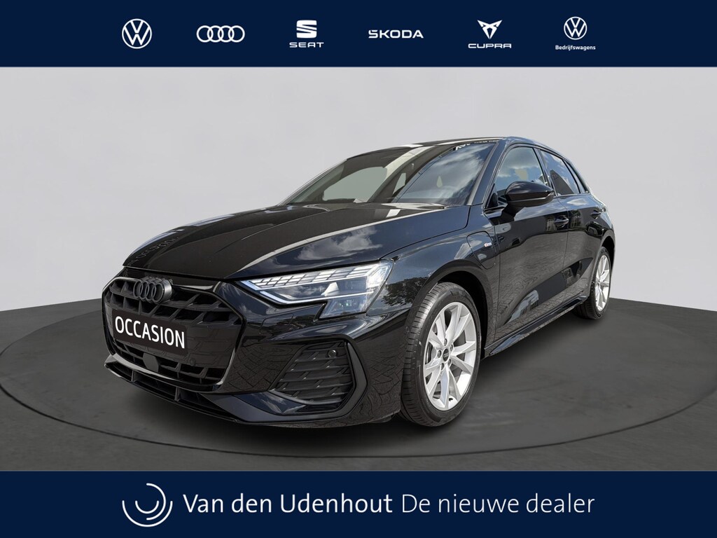 Audi A3 Sportback 40 TFSI e 204Pk S Edition / PDC V+A / Camera / ACC