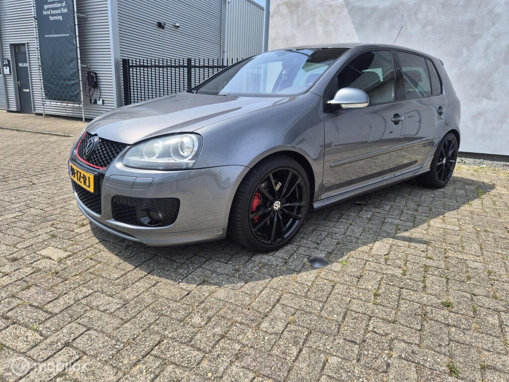 Volkswagen Golf 2.0 TFSI GTI Edition 30