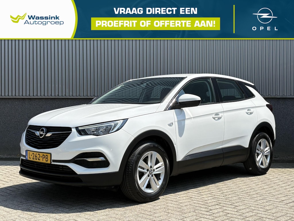 Opel Grandland X 1.2 Turbo Edition | Cruise Control | Parkeersensoren Voor & Achter | Navigatie | Apple Carplay & Android Auto |