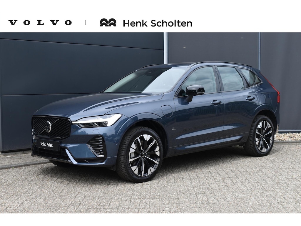 Volvo XC60 2.0 T6 Plug-in hybrid AWD Ultra Dark | Allseason banden | Trekhaak | Headup display | Panoramadak\schuifdak | Stoel en stuurwarming | Elektrisch verstelbare stoelen met geheugen |