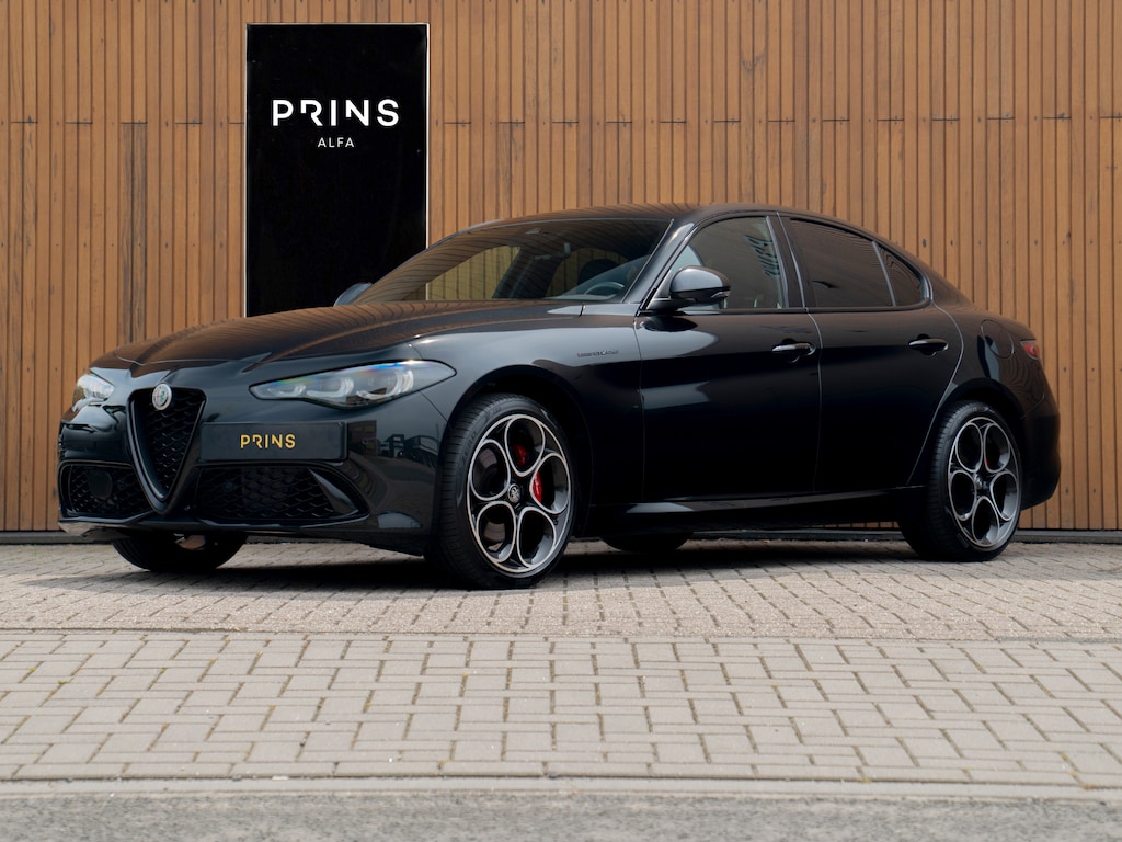 Alfa Romeo Giulia 2.0 T GME AWD Competizione | Harman/Kardon | Adapt. cruise | Veloce stoelen | carplay