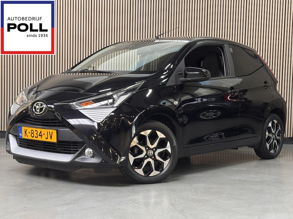 Toyota Aygo 1.0 VVT-i x-Joy Automaat Camera Apple Car play Climat Safety pack Privacy Glass Dealeronderhouden