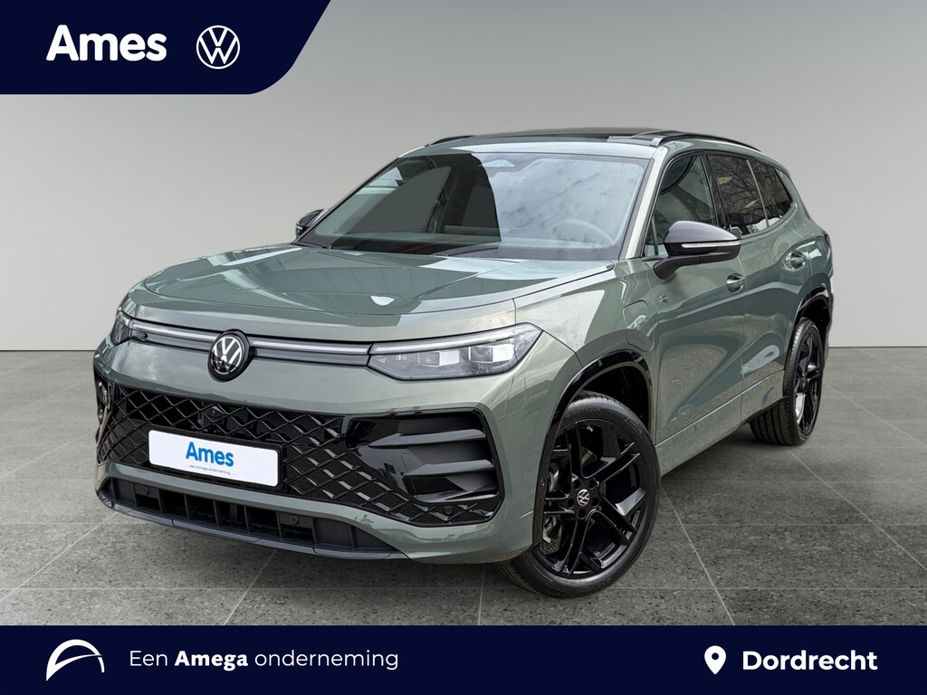 Volkswagen Tayron R-Line Edition 1.5 eHybrid 150 kW / 204 PK SUV 6 versn. DSG | Panoramadak | Trekhaak | Stoel- en stuurverwarming |