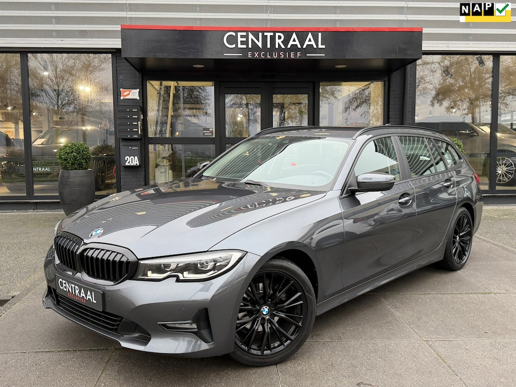 BMW 3-Serie Touring 318i Business|Carplay|Pdc|Cruise Control|Virtual Cockpit|NL-Auto|156PK