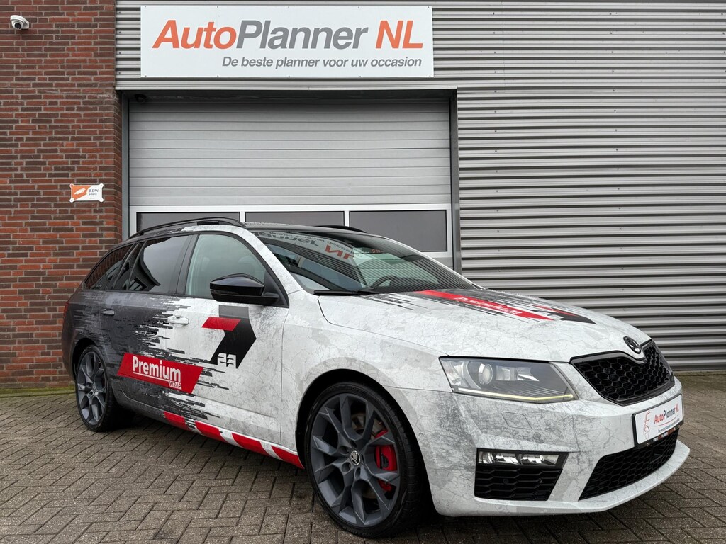 Skoda Octavia 2.0 TSI RS! Camera! Navi! Leder! Pano! Xenon!