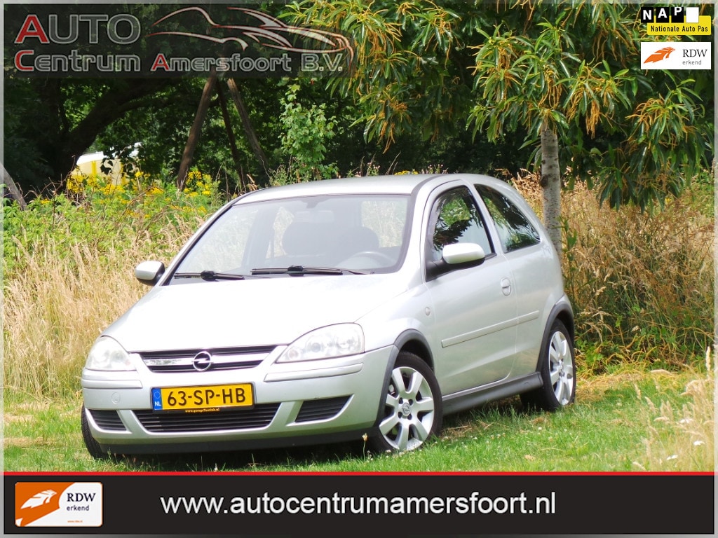 Opel Corsa 1.4-16V Silverline ( INRUIL MOGELIJK )
