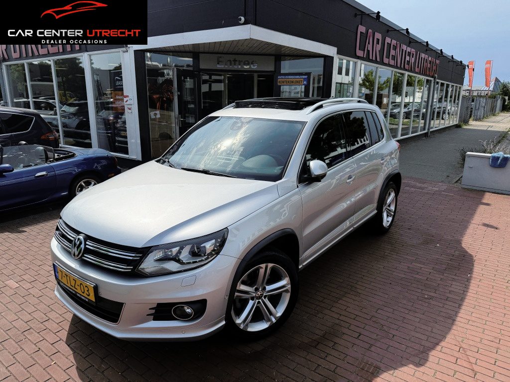 Volkswagen Tiguan 1.4 TSI R-Line Edition GRIJS |pano|geen afleverkosten|N.A.P||