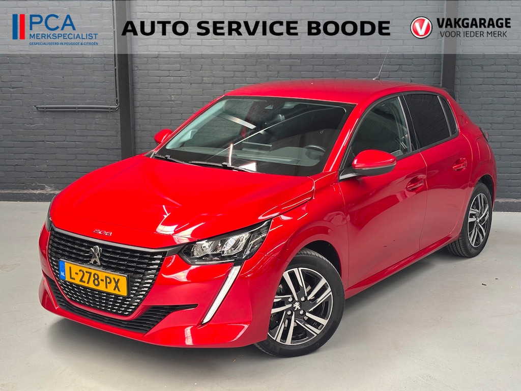 Peugeot 208 1.2 (100 pk) Allure Pack automaat - 3D cockpit - groot navigatie - camera - Keyless