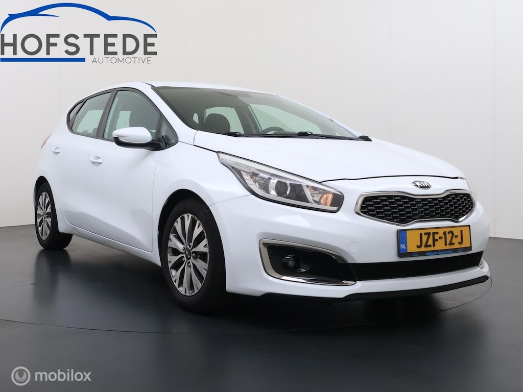 Kia Ceed cee'd 1.6 CRDi X-ecutive | Cruise | 88.304 KM