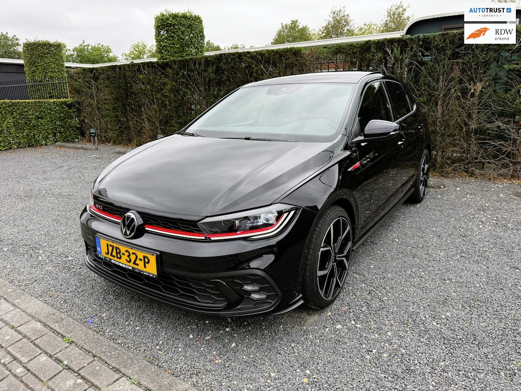Volkswagen Polo 2.0 TSI GTI | Pano | Beats | CarPlay | Sfeer | Stoelverwarming |