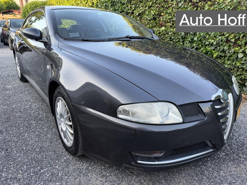 Alfa Romeo GT 2.0 JTS Distinctive | Leer | BOSE | Autom. Airco | Cruise Control | Sportstoelen | LMV | APK tot 19-12-2026!