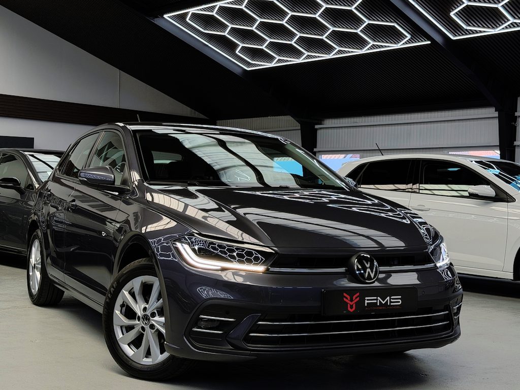 Volkswagen Polo 1.0 TSI CarPlay Camera IQ Lights