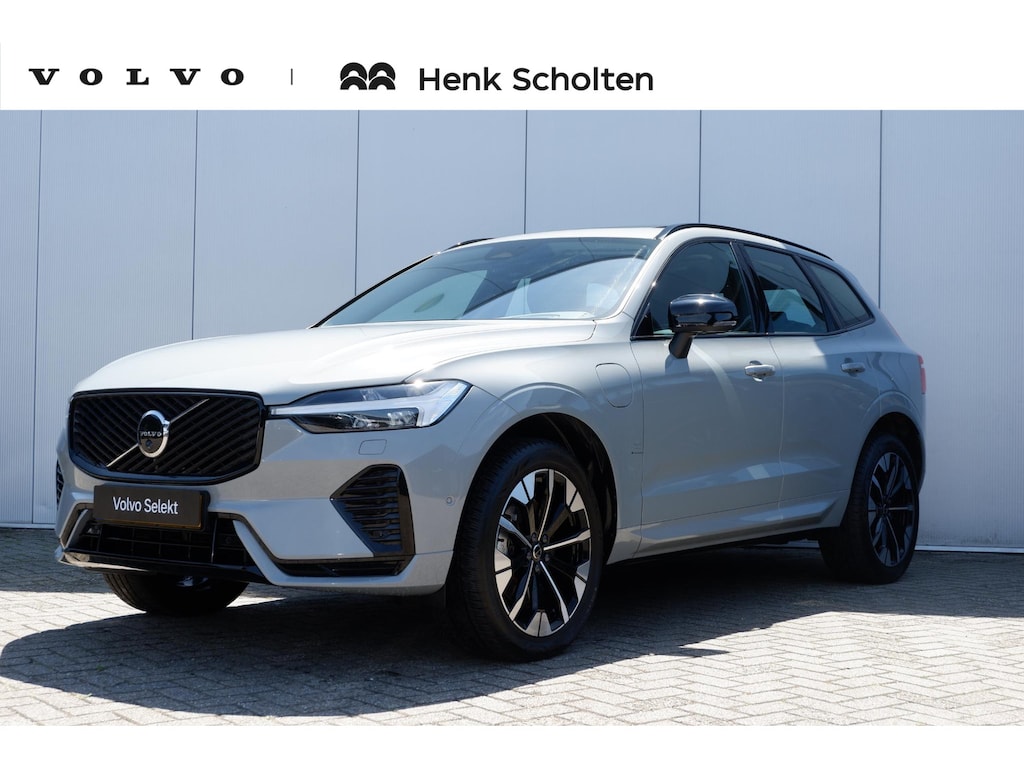 Volvo XC60 T6 Plug-in hybrid AWD Ultra Dark | Trekhaak | Panoramadak | Head up display | 360 graden camera | Verwarmbare voorstoelen stuurwiel en achterbank | Adaptieve cruise control