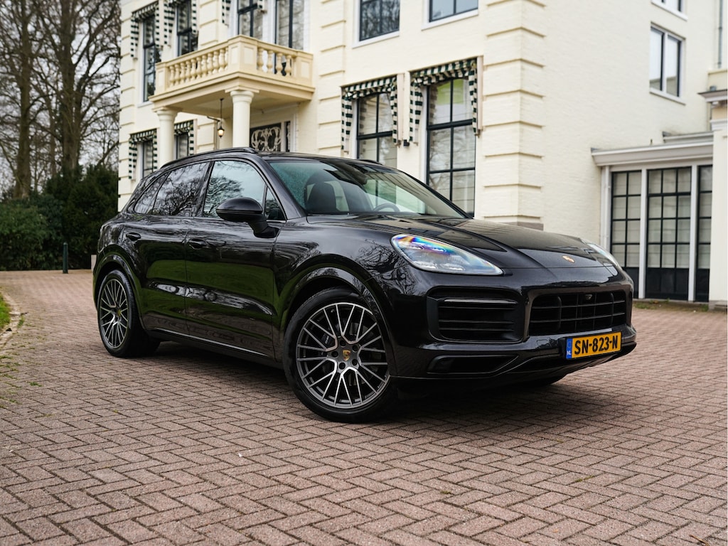 Porsche Cayenne 3.0 SportDesign l PDCC l Achterasbesturing l Stoelkoeling l Matrix l Surround View l Bose