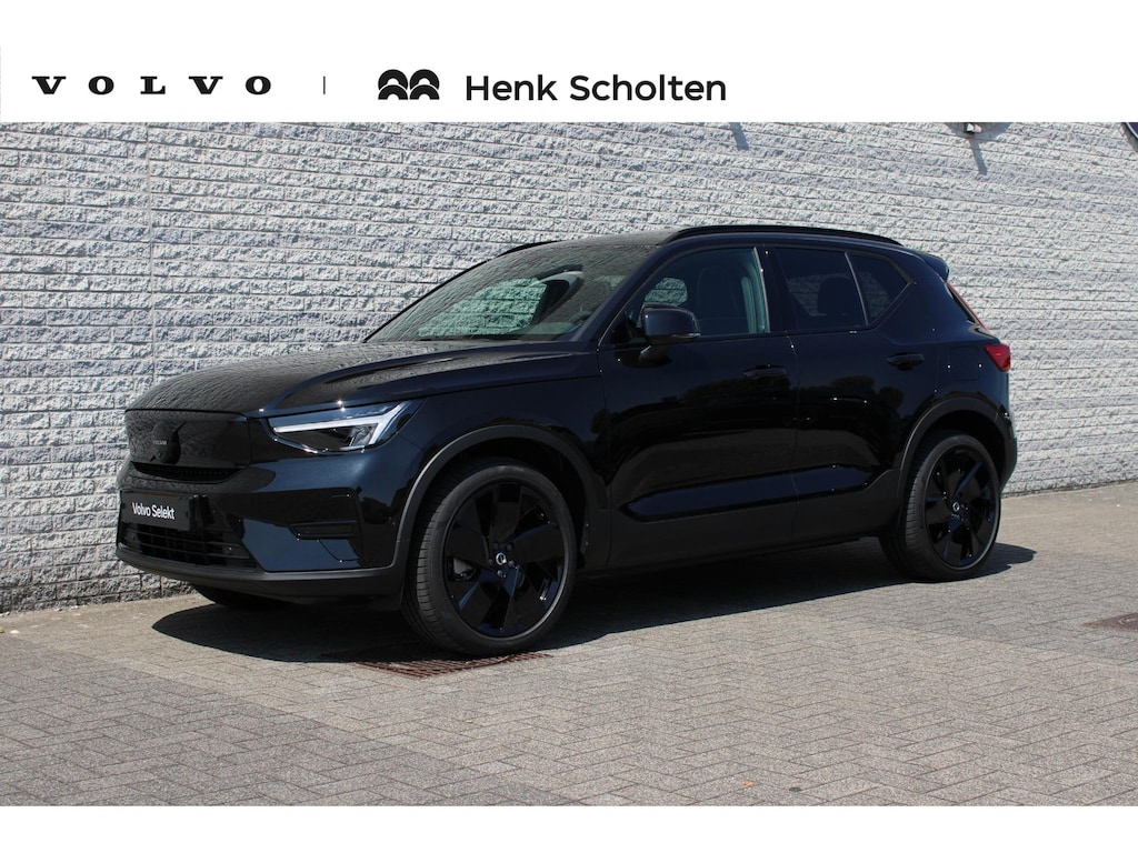 Volvo EX40 Twin Motor Plus Black Edition 82 kWh | Achterbank met armsteun en skiluik | Apple Carplay & Android Auto | Audio installatie premium | Cruise control adaptief met Stop&Go en stuurhulp | Electronic climate controle | Metaal-/micakleur | Warmtepomp