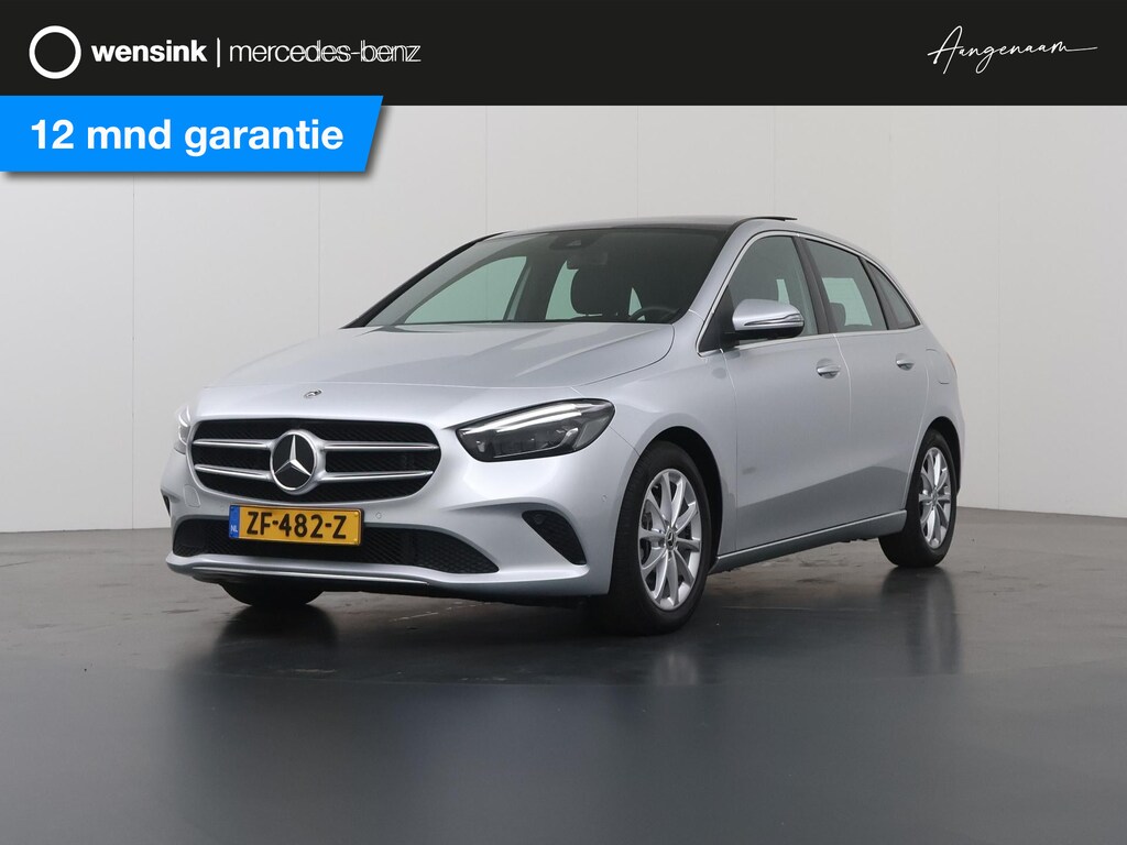 Mercedes-Benz B-klasse 180 | Panoramadak | Widescreen | Stoelverwarming | 360 camera | Verwarmd stuur |