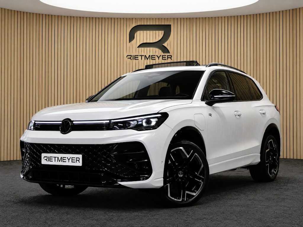 Volkswagen Tiguan 1.5 eHybrid R-Line Edition |Pano |Leder |Head-up |Massage |Harman/Kardon |Stoelverkoeling |360° |Trekhaak