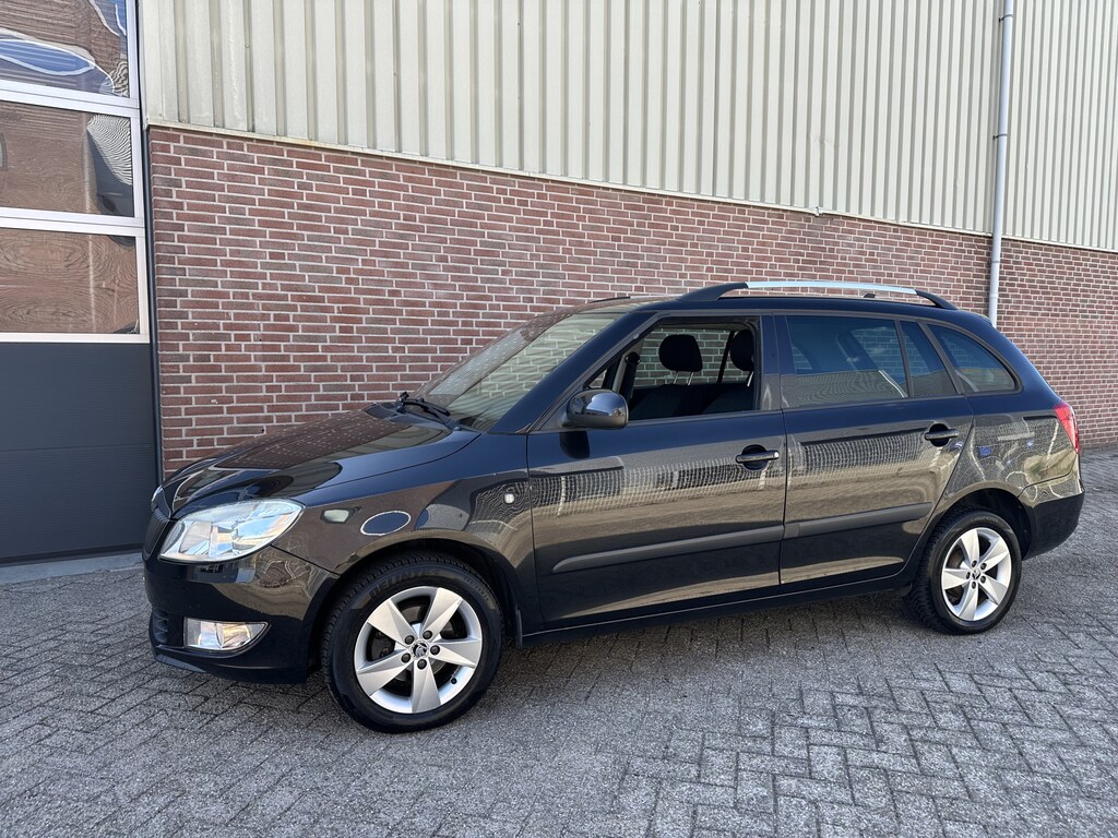 Skoda Fabia Combi 1.2 TSI Drive Airco,Cruise,Navi,Pdc,Lmv 2950