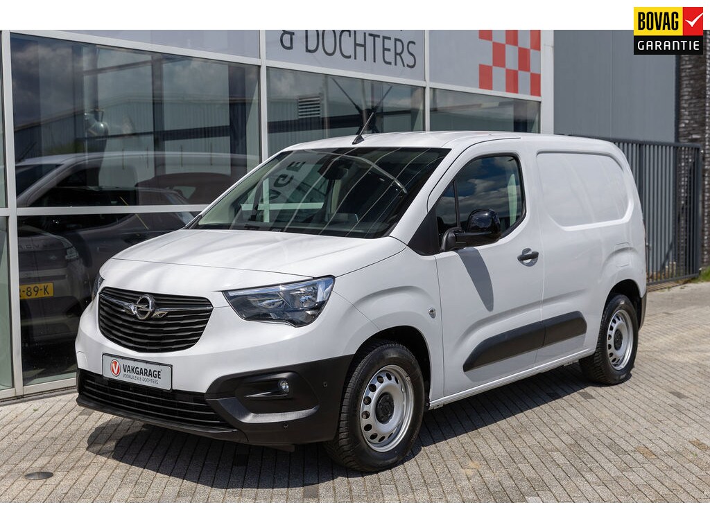 Opel Combo-e Electric 136 L1 50kWh | Trekhaak | Dodehoek warning