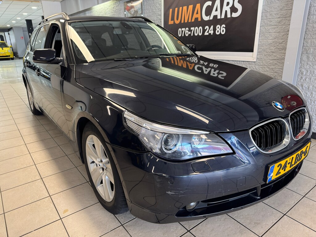 BMW 5-Serie Touring 523i Executive Carplay|Trekhaak|Automaat