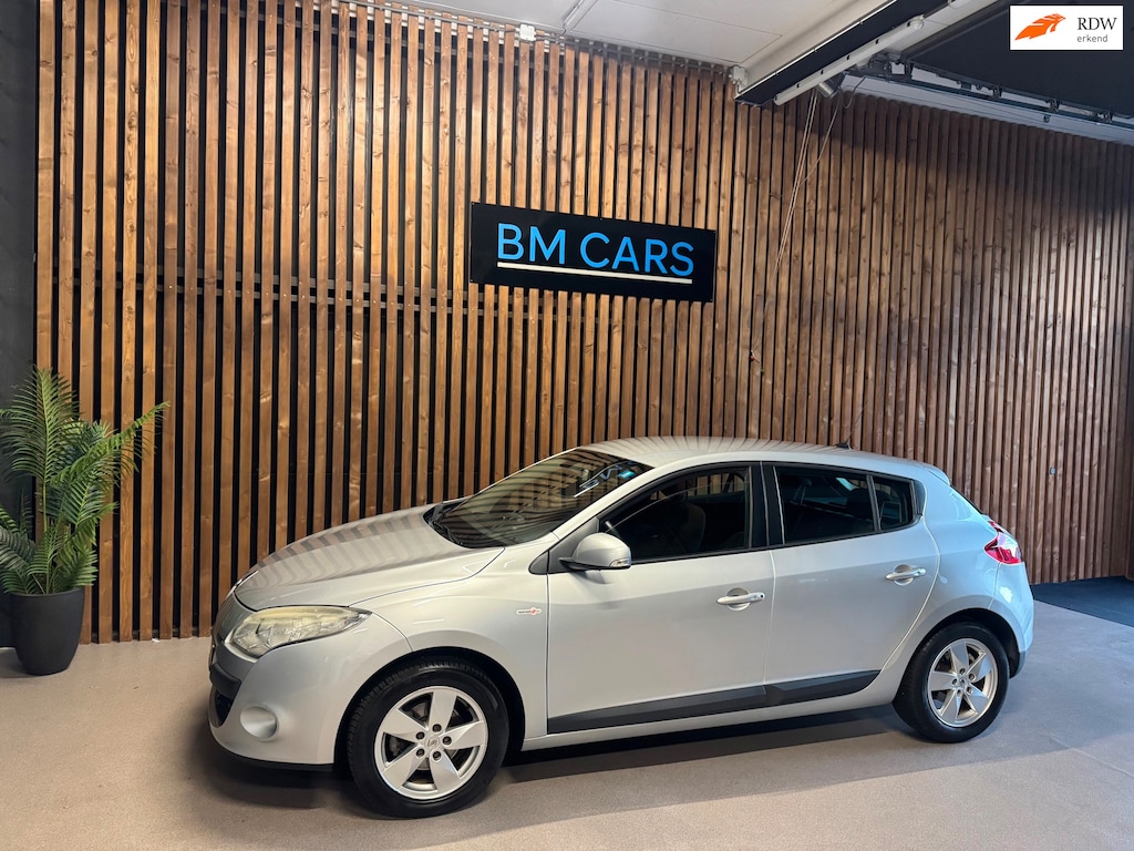 Renault Megane 1.6 Celsium Airco, Trekhaak,Nieuwe APK