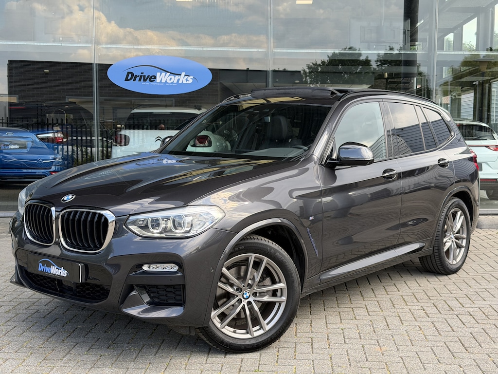 BMW X3 xDrive20i | M-pakket | PANO | Adaptive CC | 1. Eigenaar | 360 Camera | Drivers Assist | High Executive Edition | Full LED |  Interesse, Proefrit? Bel of app met: 06-24282842 / 06-42130156