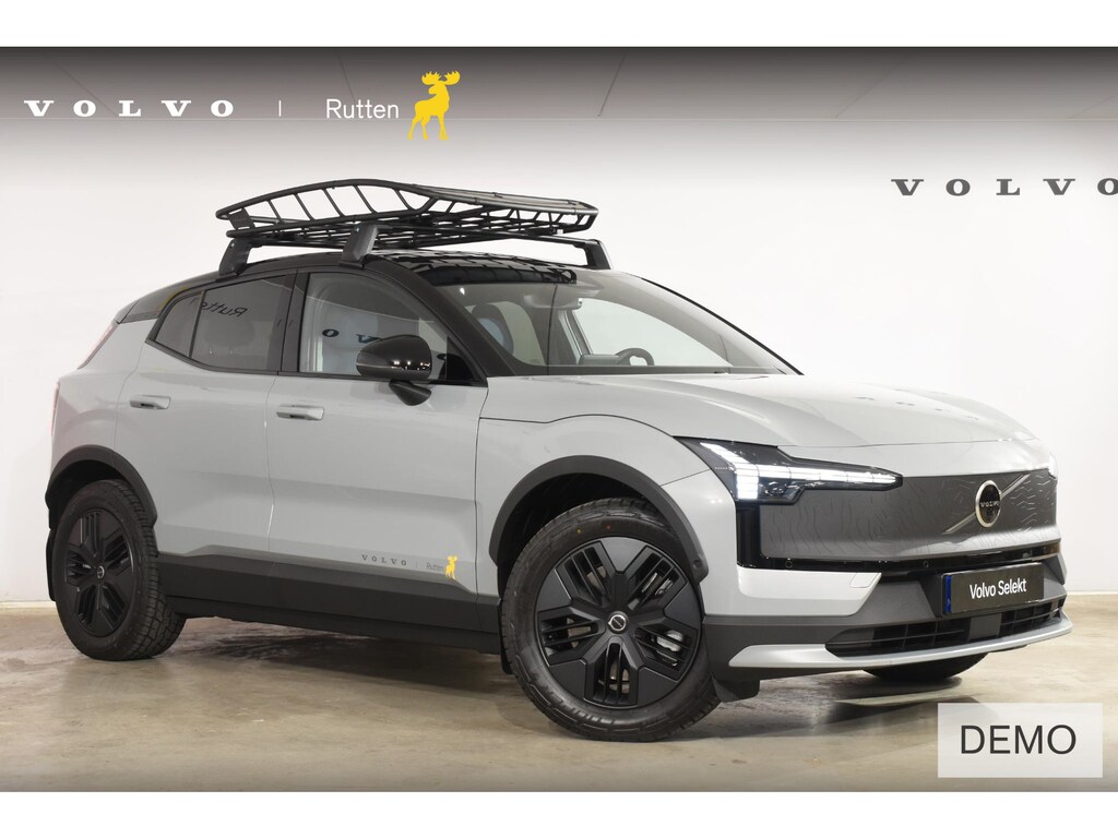 Volvo EX30 Cross Country 428PK Twin Performance Ultra AWD / Cross Country Experience-pakket/ Adaptieve cruise control/ Panoramadak/ BLIS/ Parkeersensoren met 360 camera / Getint Glas / Stoel en stuurwielverwarming / Elektrische stoelen / Apple carplay / Elektrische achterklep / Keyless entry