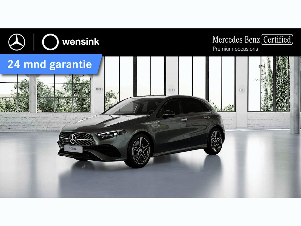 Mercedes-Benz A-klasse 250e Business Solution AMG | Panoramaschuifdak | Stoelverwarming | Achteruitrijcamera | MULTIBEAM LED | Nightpakket |