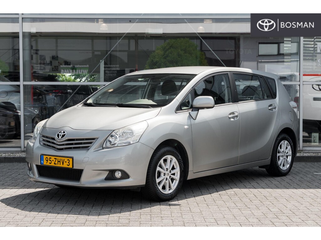 Toyota Verso 1.6 VVT-i Aspiration