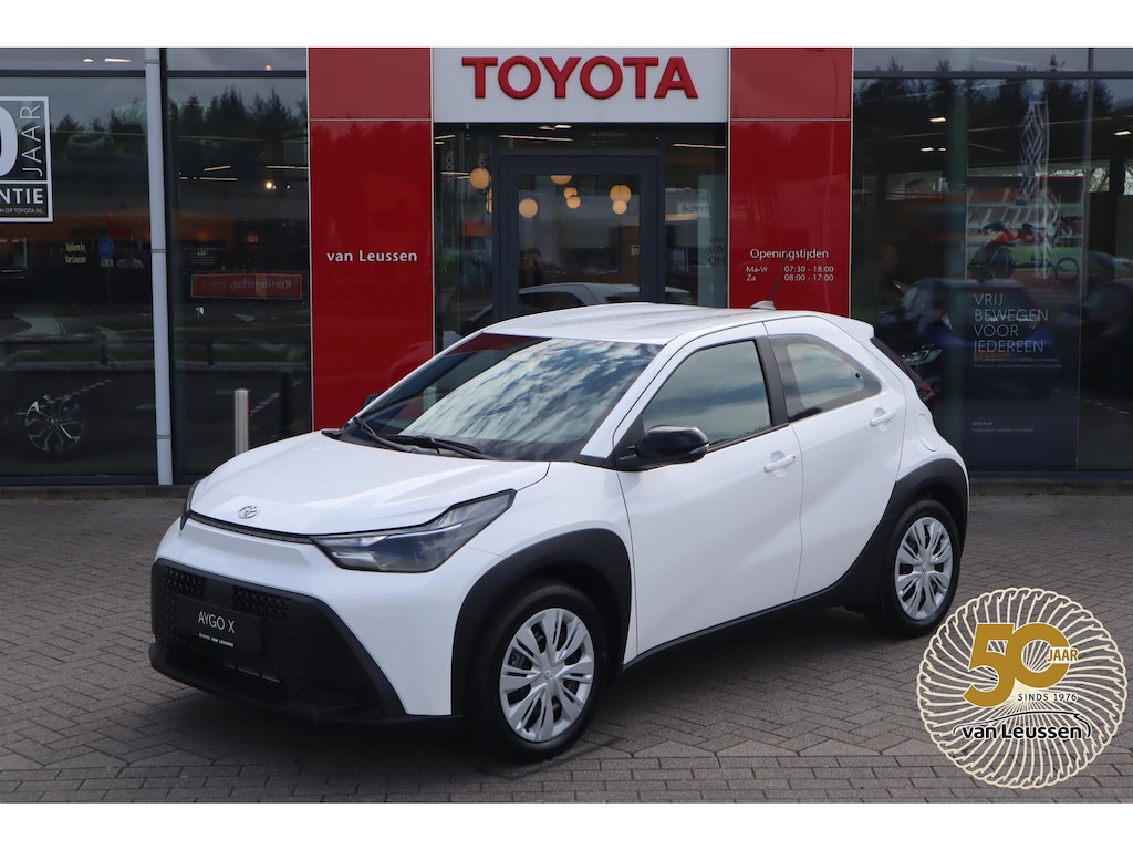 Toyota Aygo X HYBRID 115 PLAY NIEUW! CLIMA AD-CRUISE CAMERA APPLE/ANDROID EL-RAMEN/SPIEGELS
