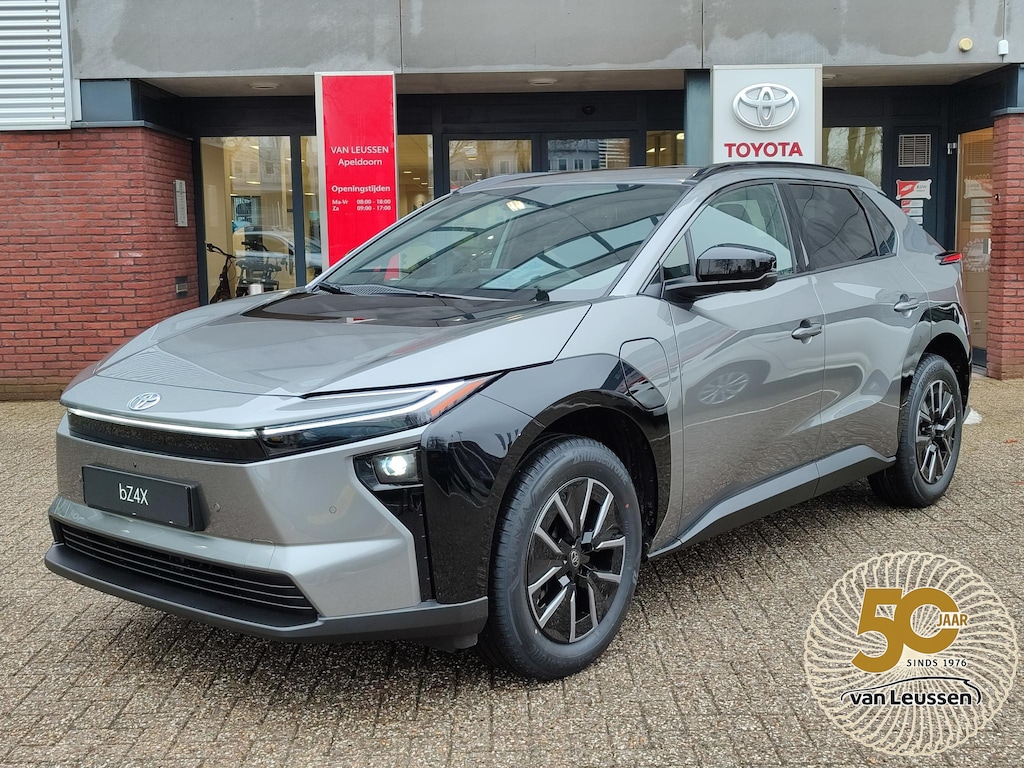 Toyota BZ4X DYNAMIC 73KWH MODEL 2026! 360° CAMERA STOELVERW BLIND SPOT KEYLESS EL-STOEL APPLE/ANDROID WARMTEPOMP