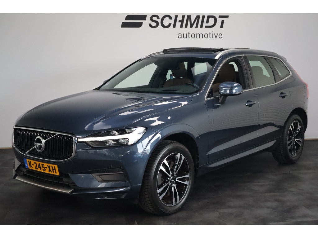 Volvo XC60 2.0 B5 Momentum Exclusive | Trekhaak | Panoramadak | Leder
