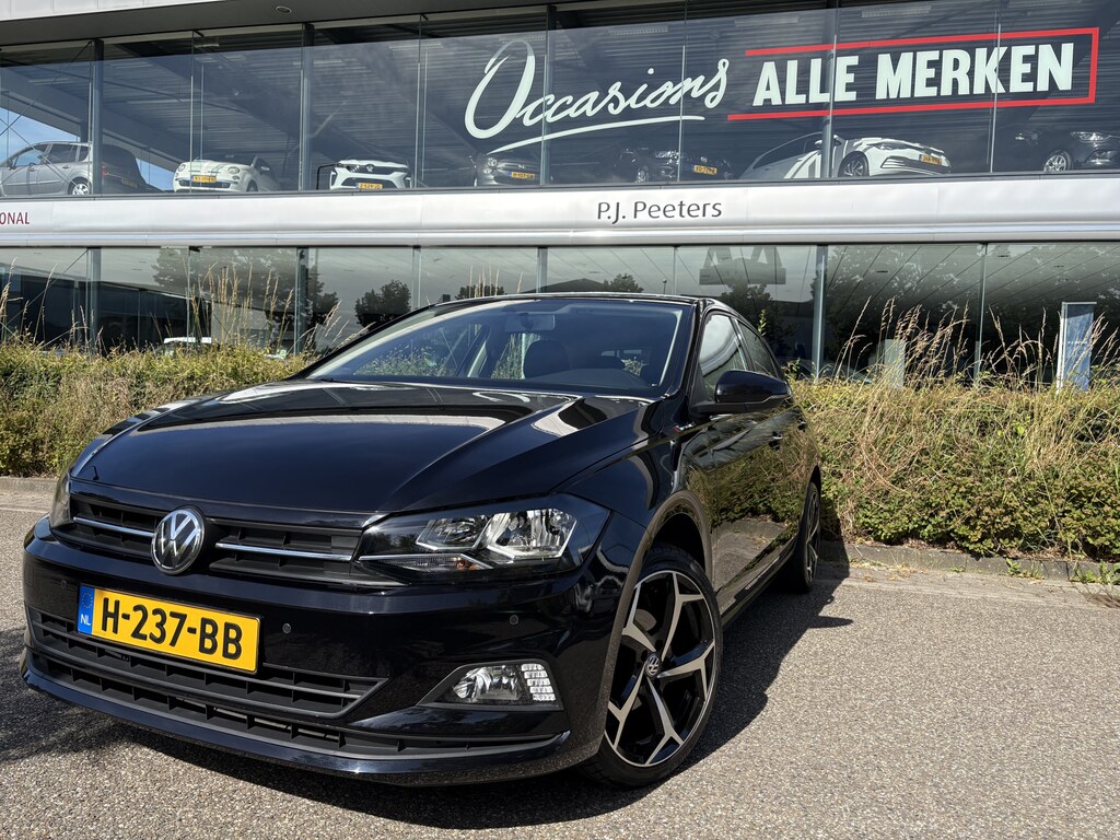 Volkswagen Polo 1.0 TSI Comfortline Airco - Navigatie - Cruise control - Bluetooth - Licht metalen velgen 17 inch - Elektrische ramen - Mistlampen - Radio - Stuur multifunctioneel - - Start/stop systeem - Led verlichting