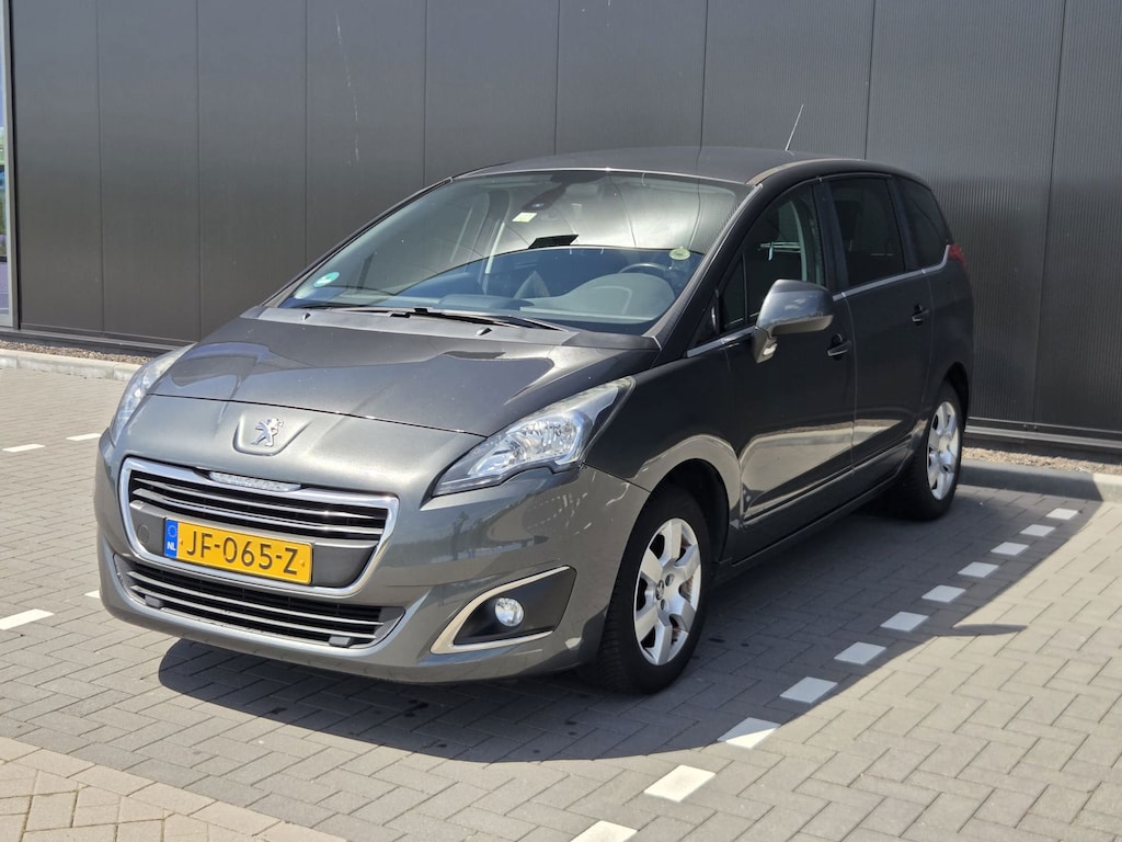 Peugeot 5008 1.2 PureTech Blue Lease 7p.