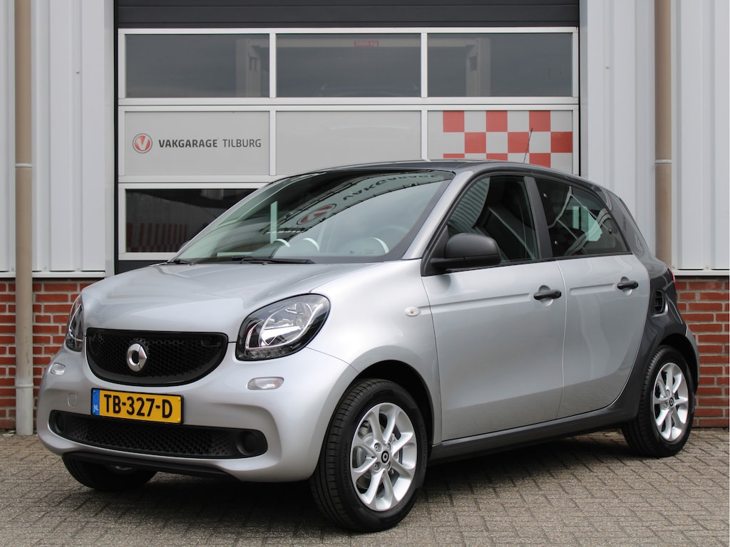 smart Forfour 1.0 Business Solution /Climate/Cruise control/15'LM/Bluetooth/LED/ISOFIX/CV/NAP! 2e eig!
