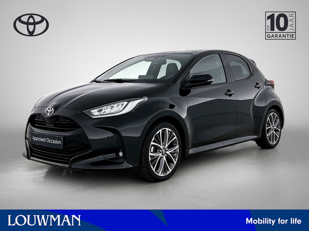 Toyota Yaris 1.5 Hybrid 130 Executive | BTW voertuig | Dodehoek detectie | Stoel+stuurverwarming | Parkeersensoren voor+achter |  Draadloze telefoonlader | Apple CarPlay/Android Auto | Cruise Control Adaptive |