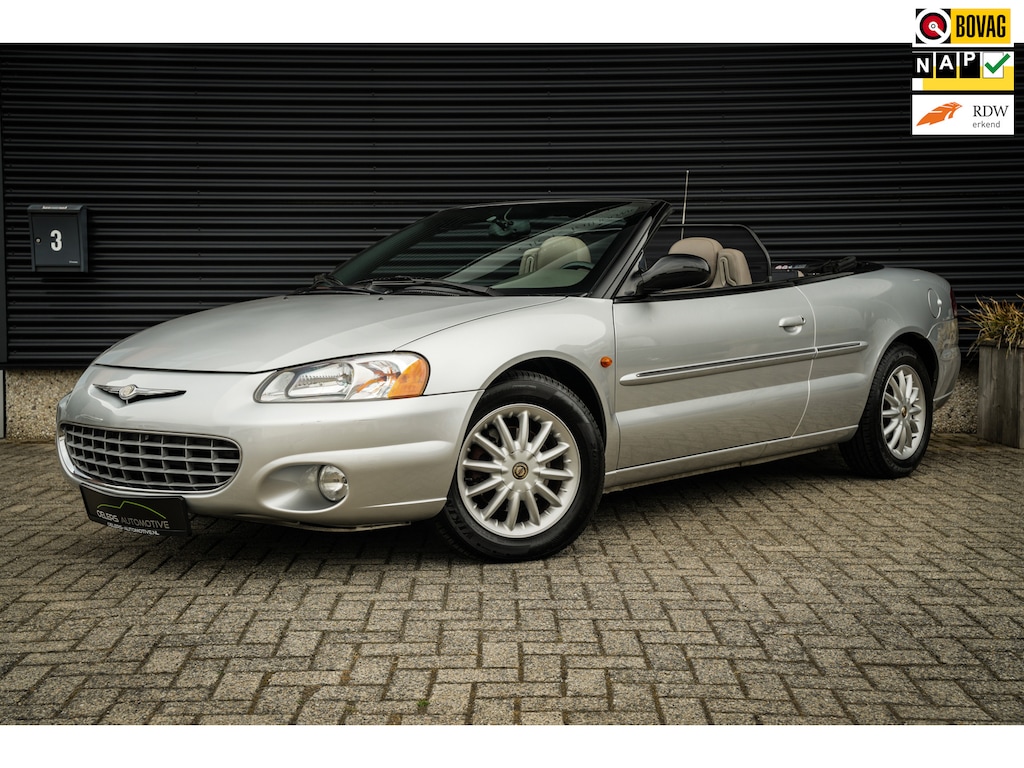 Chrysler Sebring 2.7i-V6 24V LX Convertible | Uniek | Org. NL | Airco | Leder | Metalic | Elektrische kap | PDC |